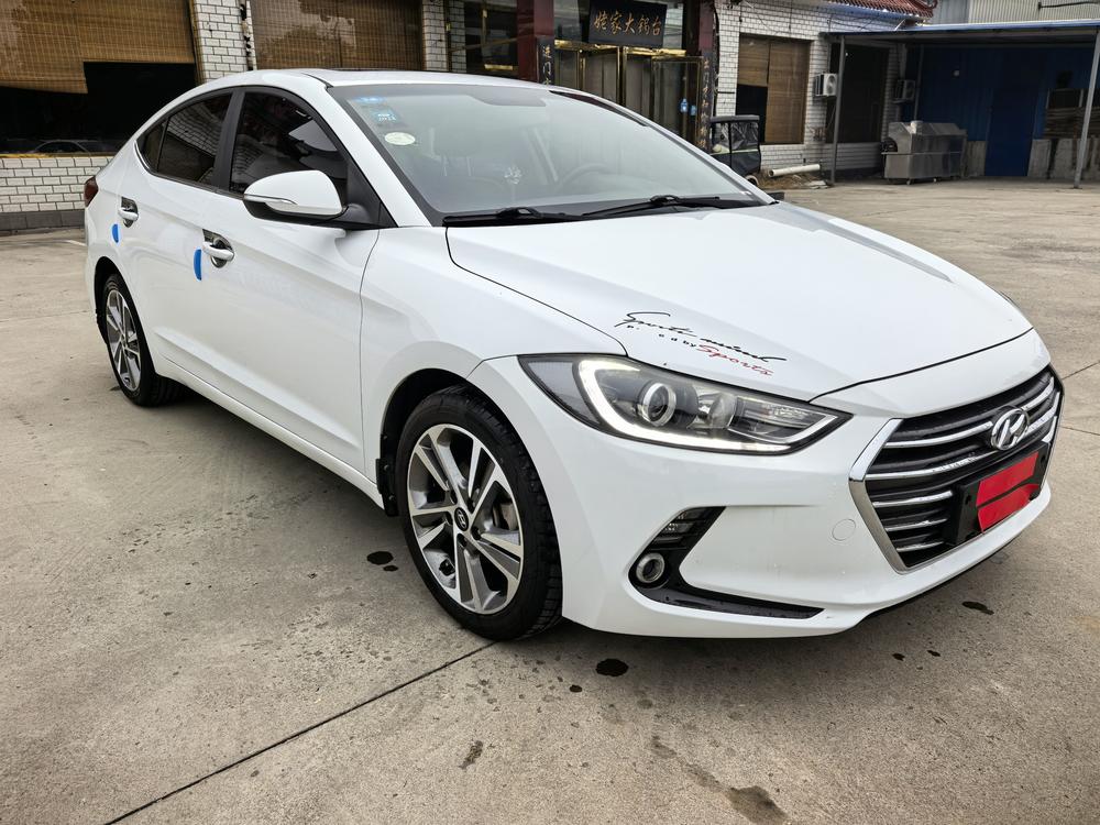 Hyundai Elantra Lingdong