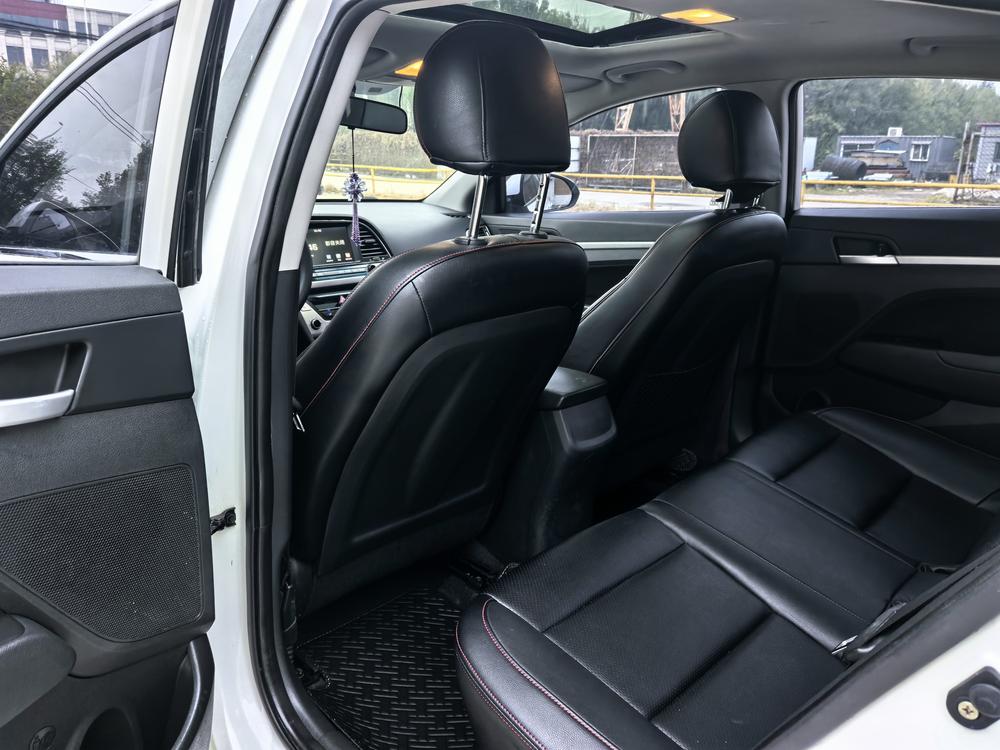 Hyundai Elantra Lingdong