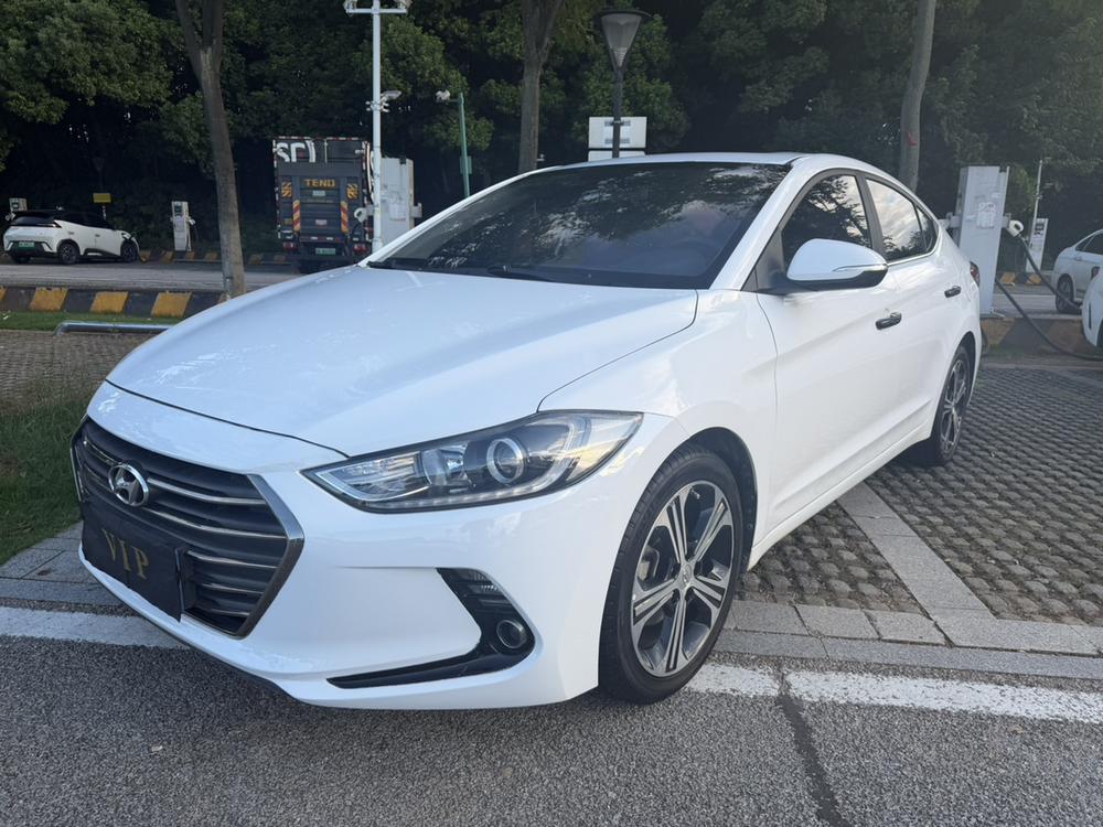 Hyundai Elantra Lingdong