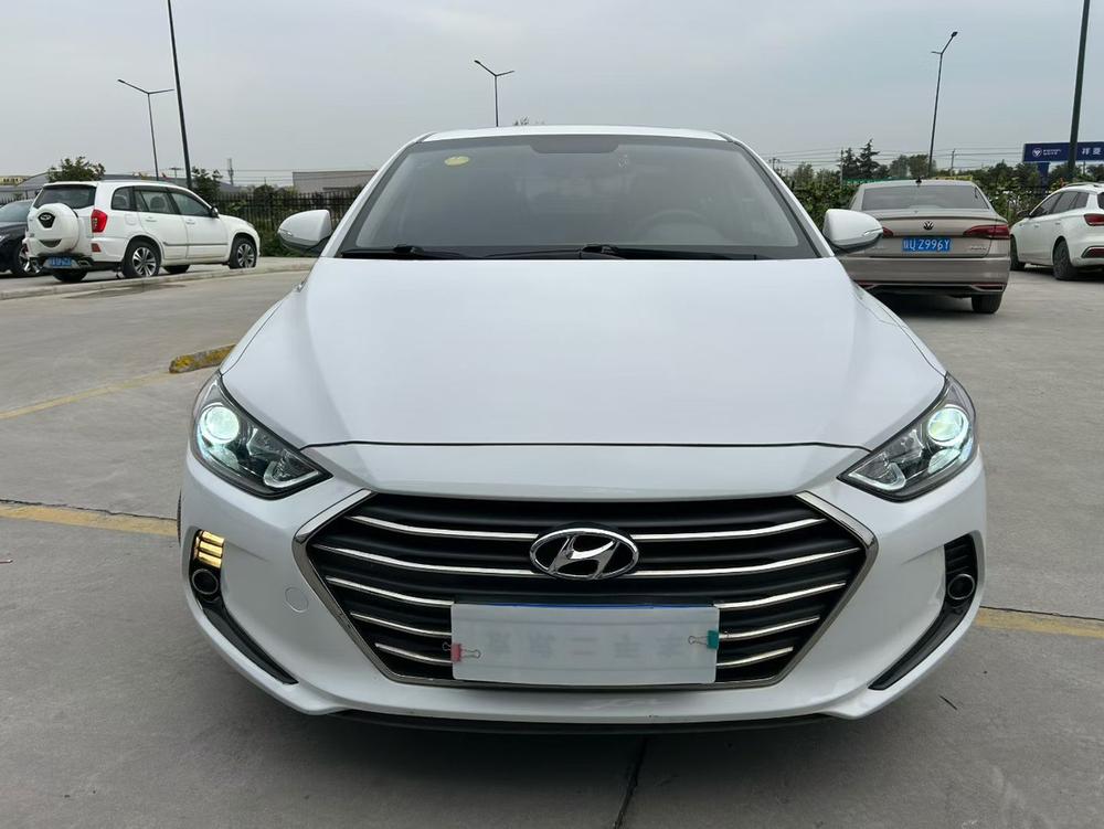 Hyundai Elantra Lingdong