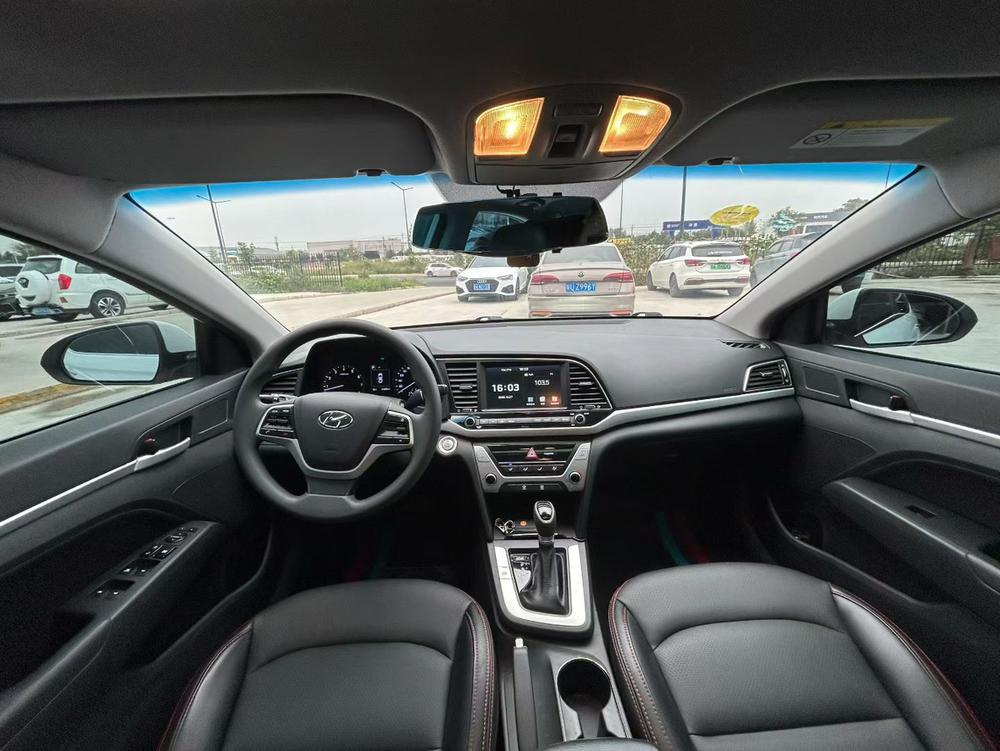 Hyundai Elantra Lingdong