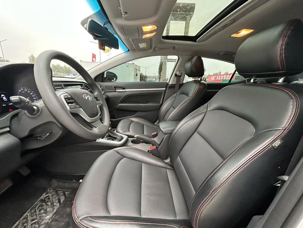 Hyundai Elantra Lingdong