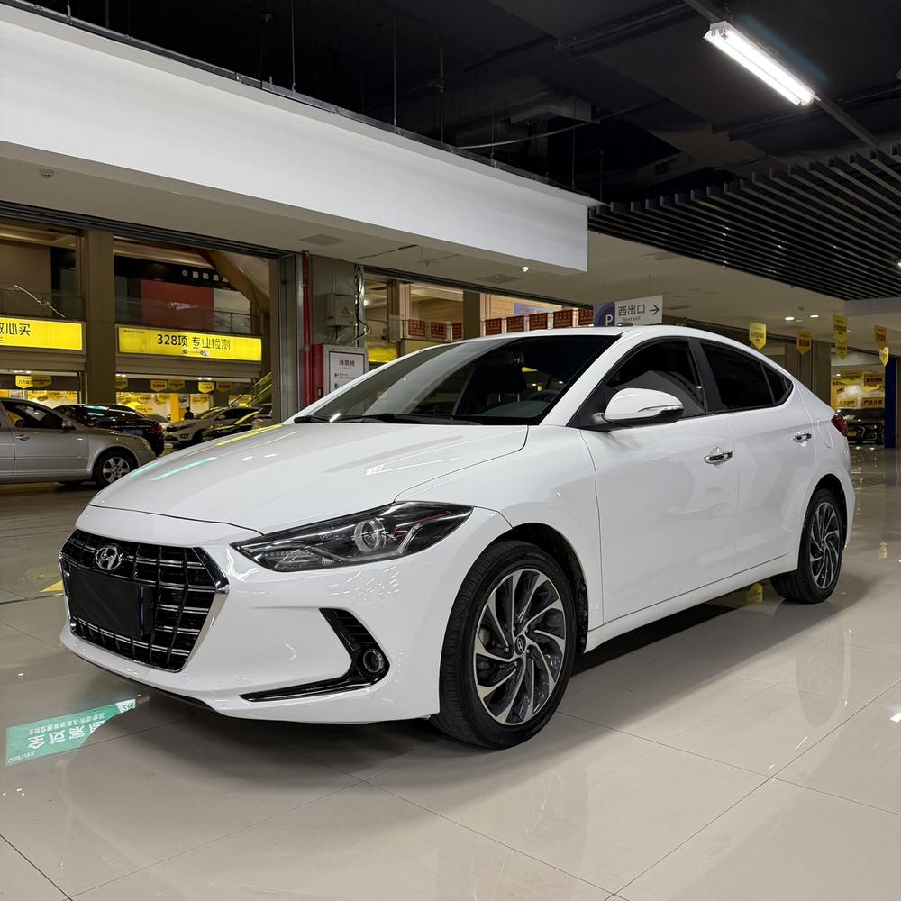 Hyundai Elantra Lingdong
