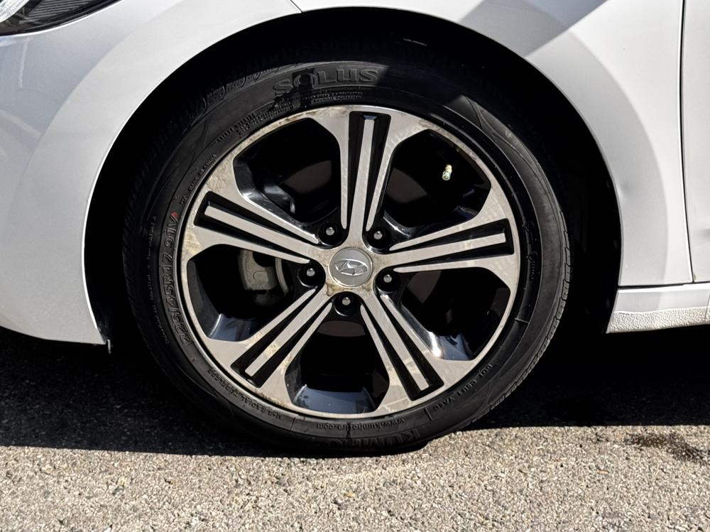 Hyundai Elantra Lingdong
