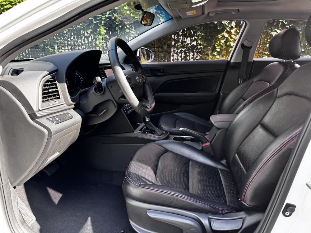 Hyundai Elantra Lingdong