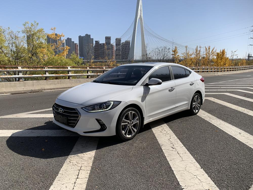 Hyundai Elantra Lingdong