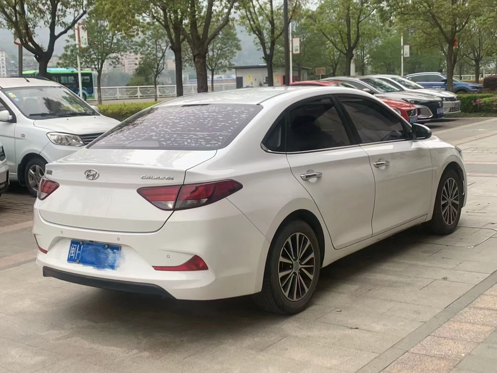 Hyundai Elantra Yuedong