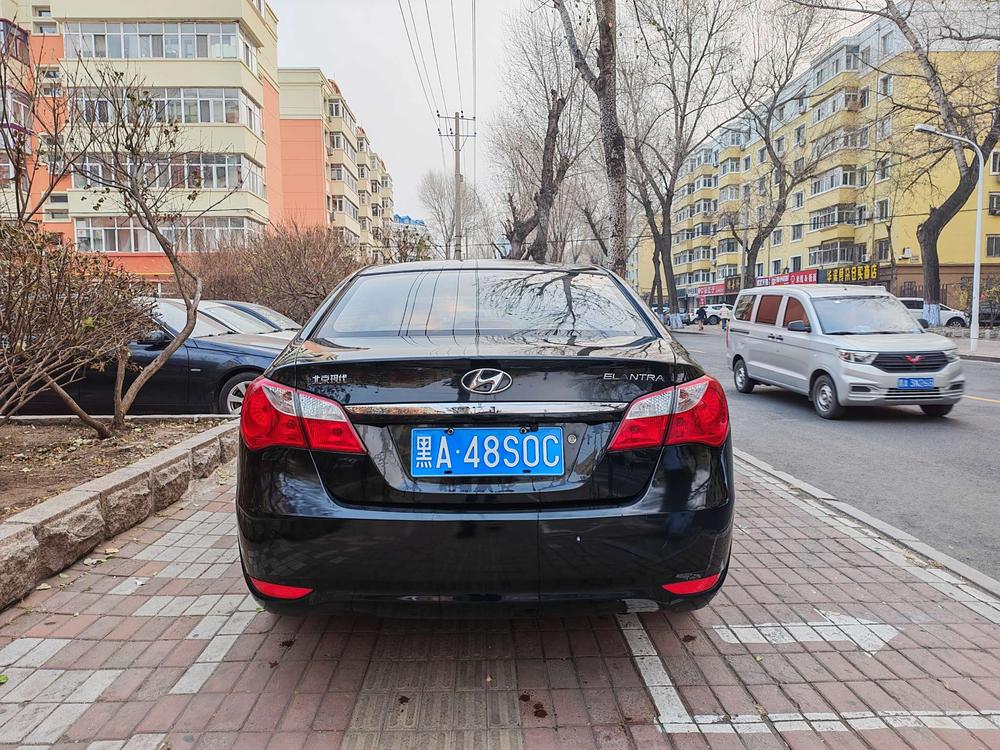 Hyundai Elantra Yuedong