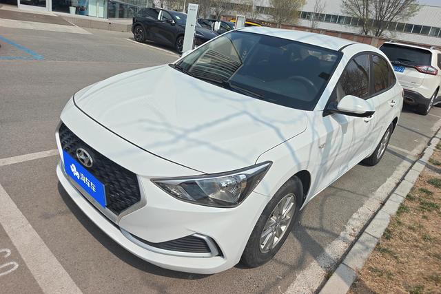 Hyundai Elantra Yuedong