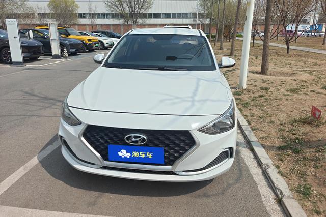 Hyundai Elantra Yuedong