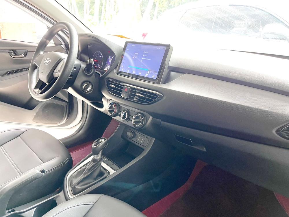 Hyundai Elantra Yuedong