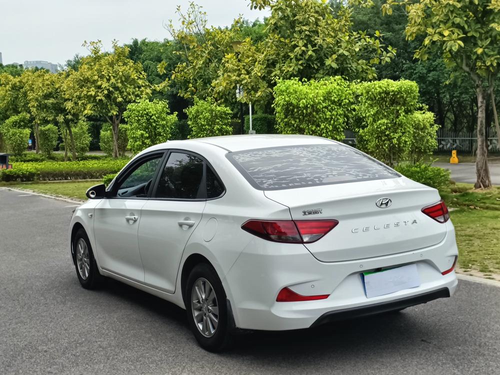 Hyundai Elantra Yuedong