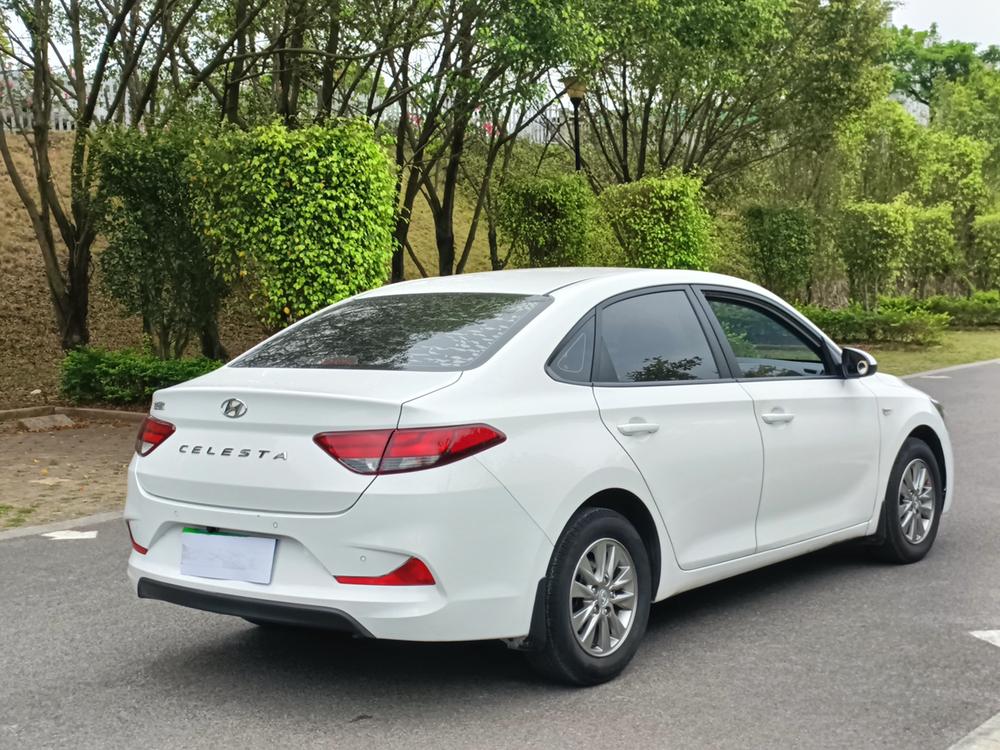 Hyundai Elantra Yuedong