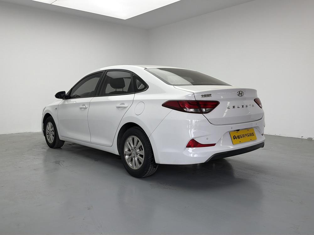 Hyundai Elantra Yuedong