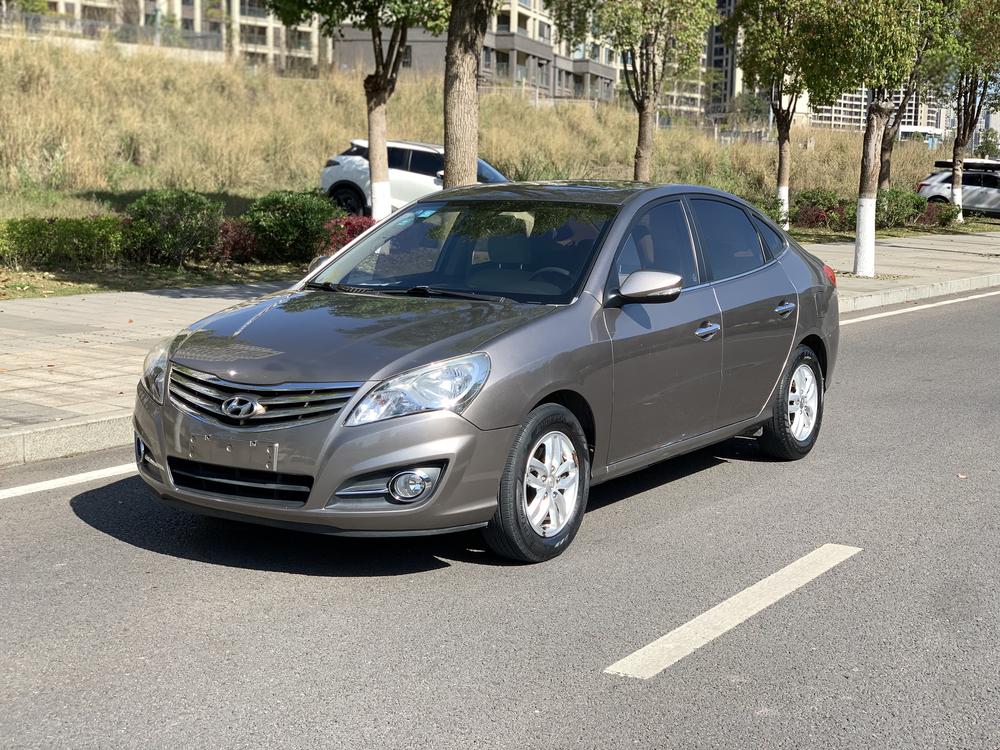 Hyundai Elantra Yuedong