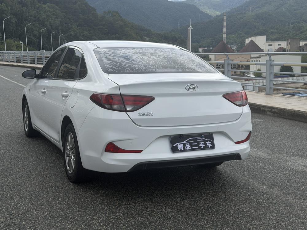 Hyundai Elantra Yuedong