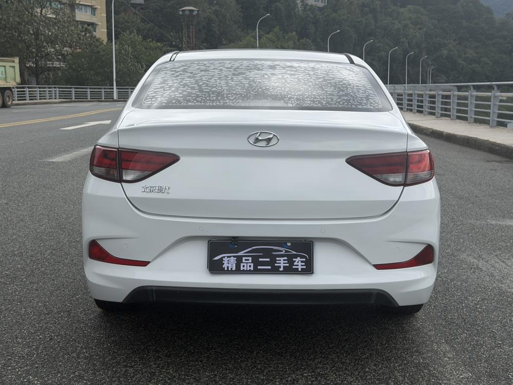 Hyundai Elantra Yuedong