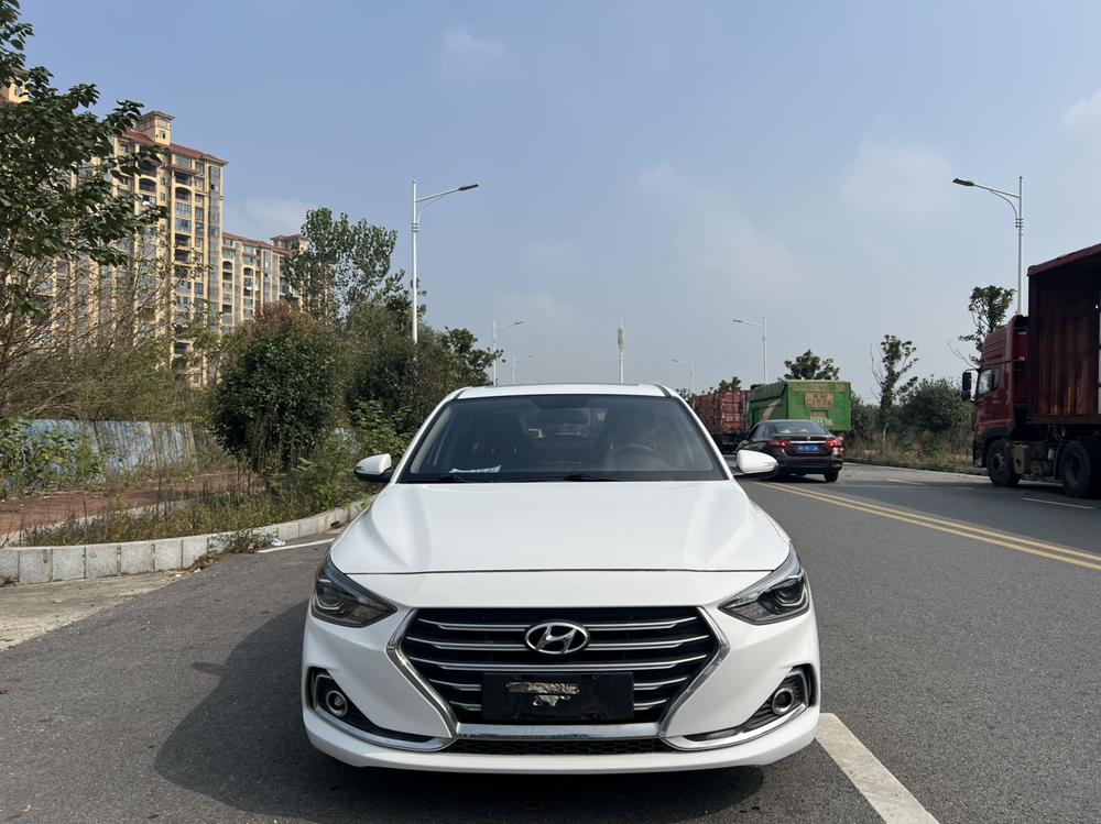 Hyundai Elantra Yuedong