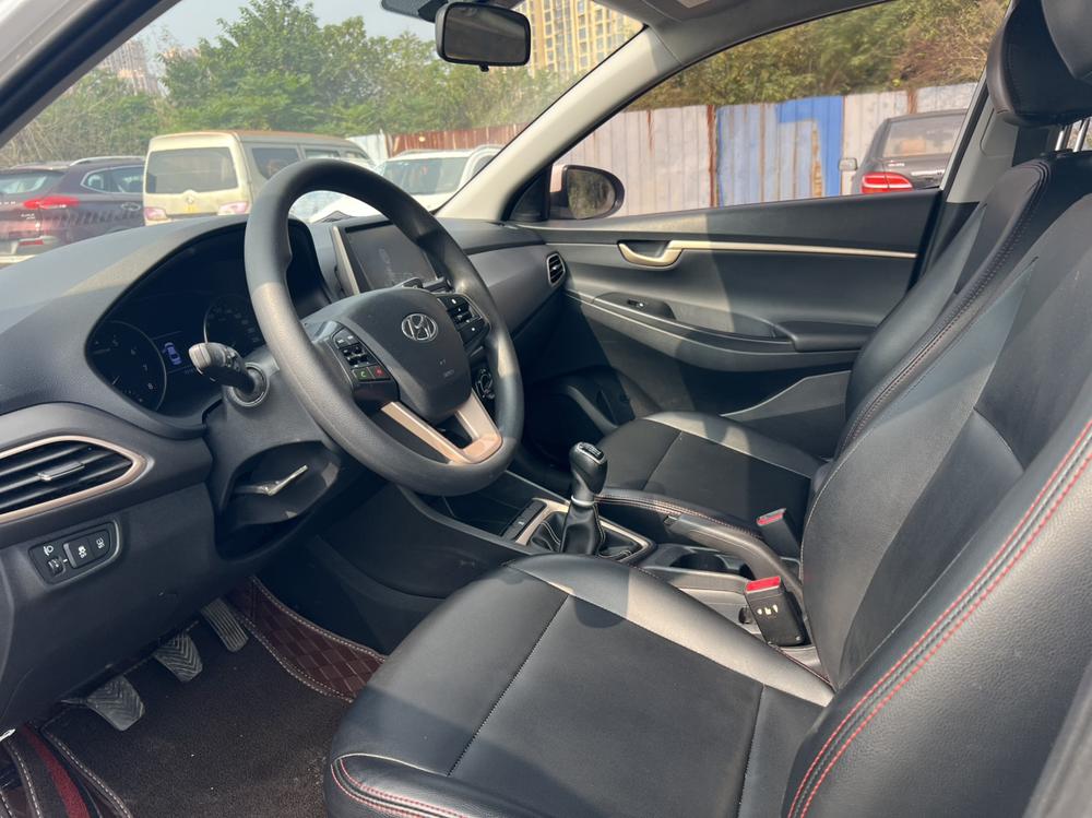 Hyundai Elantra Yuedong