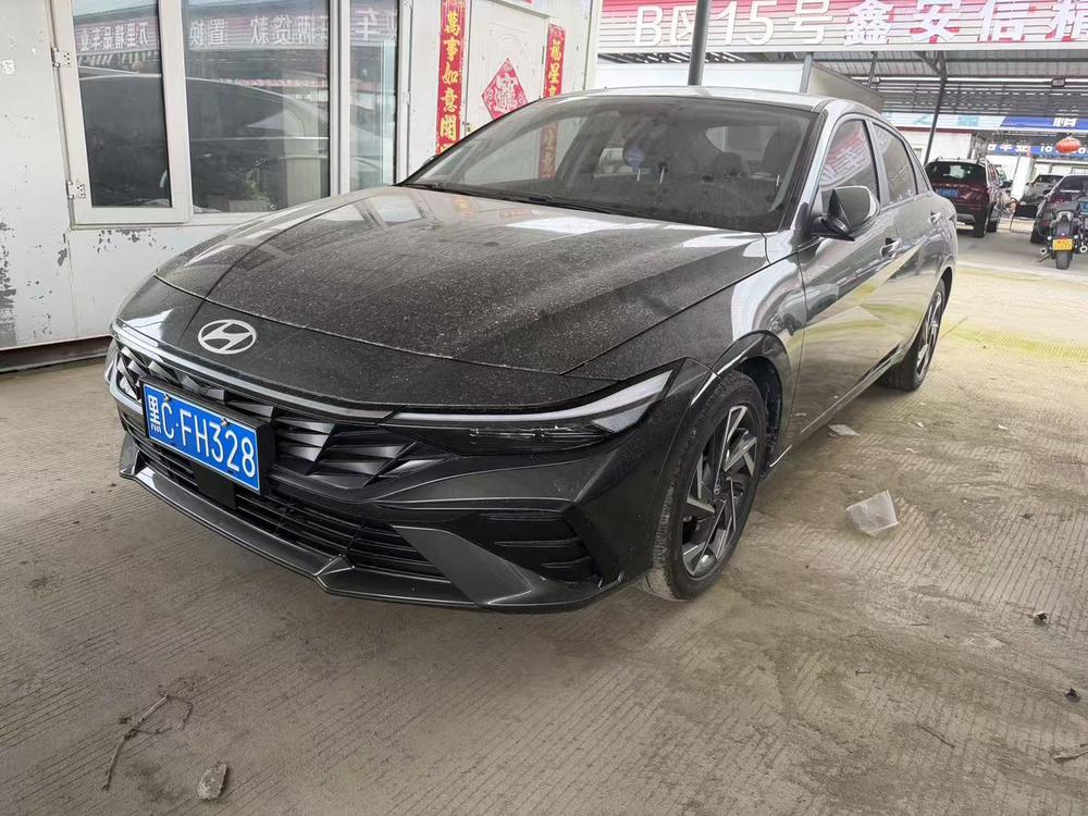 Hyundai Elantra