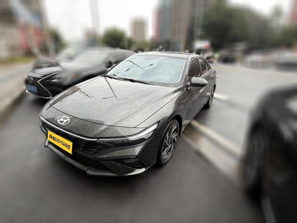Hyundai Elantra