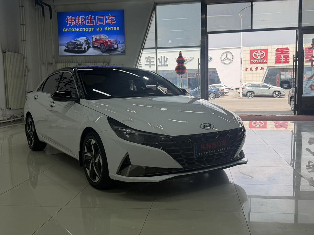 Hyundai Elantra