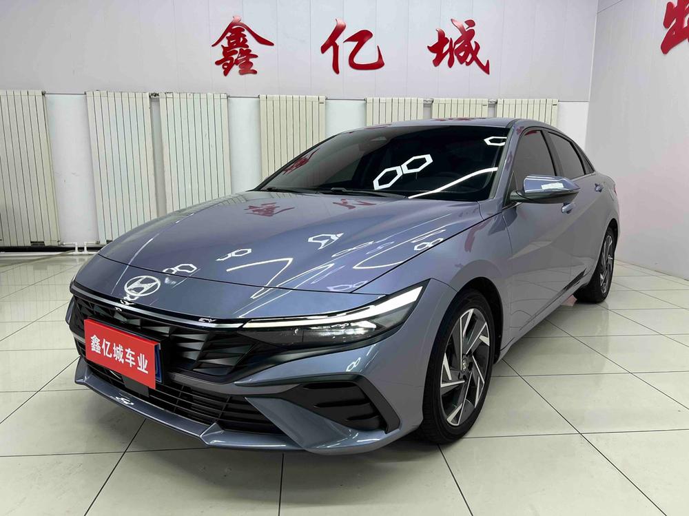 Hyundai Elantra