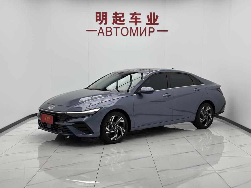 Hyundai Elantra