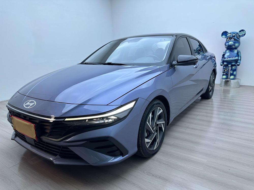 Hyundai Elantra