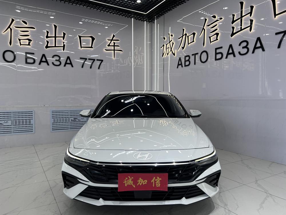 Hyundai Elantra