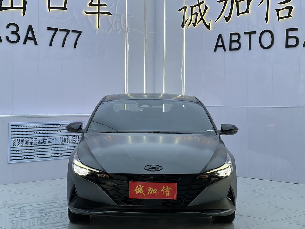 Hyundai Elantra