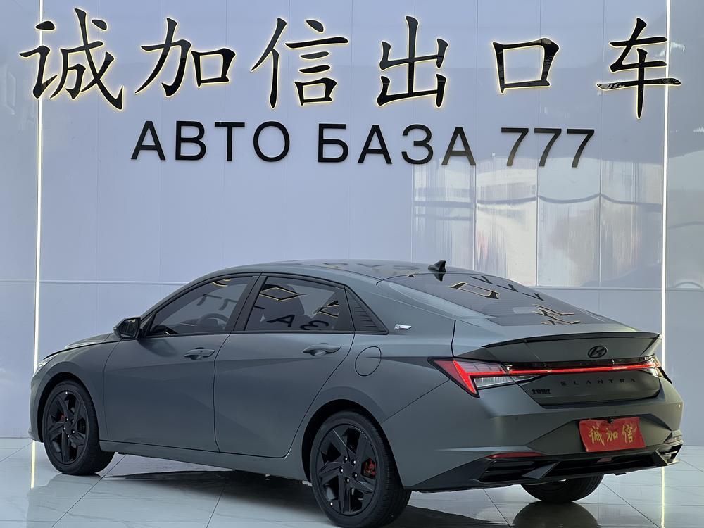 Hyundai Elantra