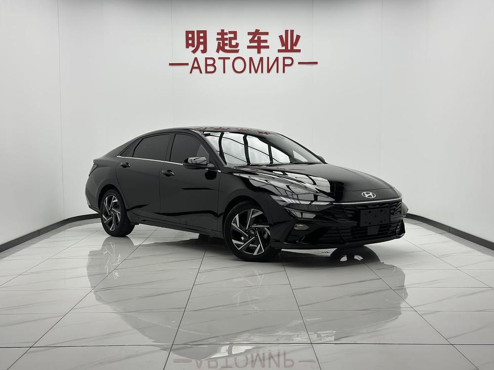 Hyundai Elantra