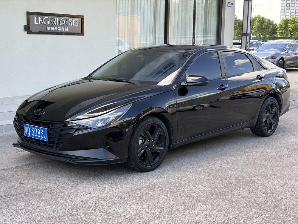 Hyundai Elantra