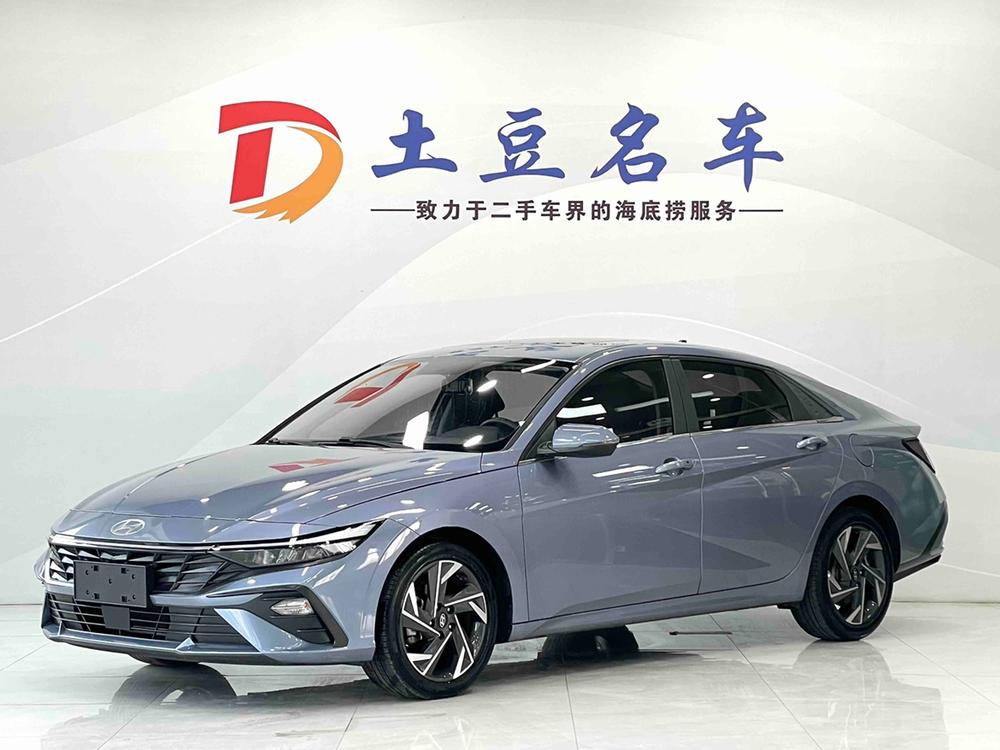 Hyundai Elantra