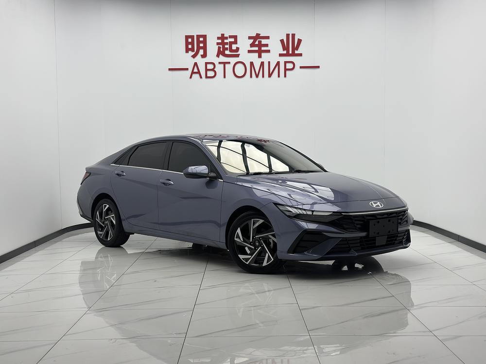 Hyundai Elantra