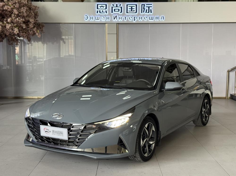 Hyundai Elantra