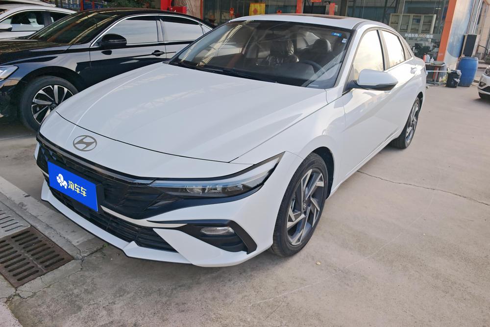 Hyundai Elantra