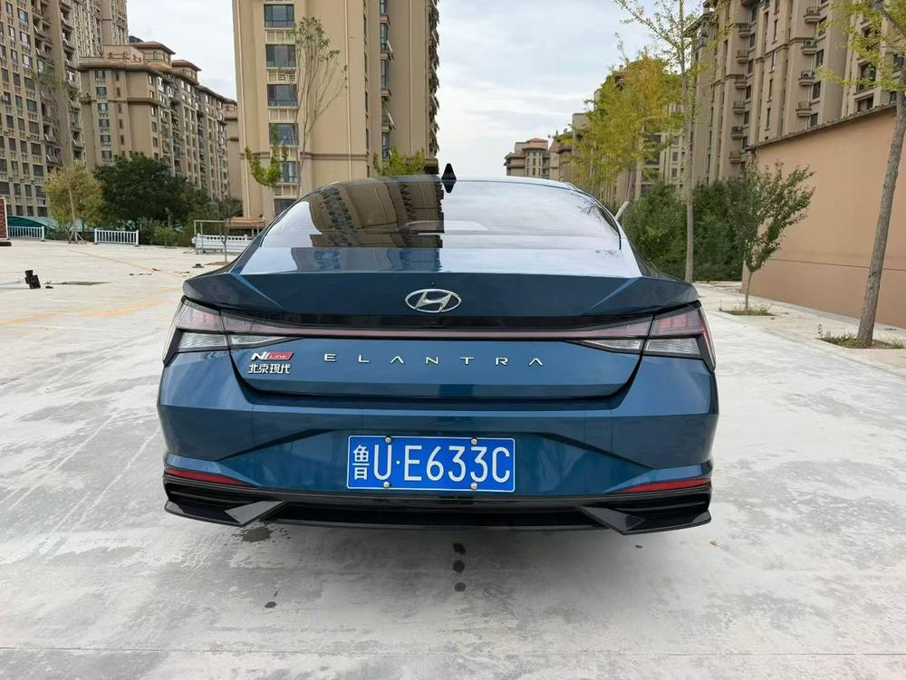 Hyundai Elantra