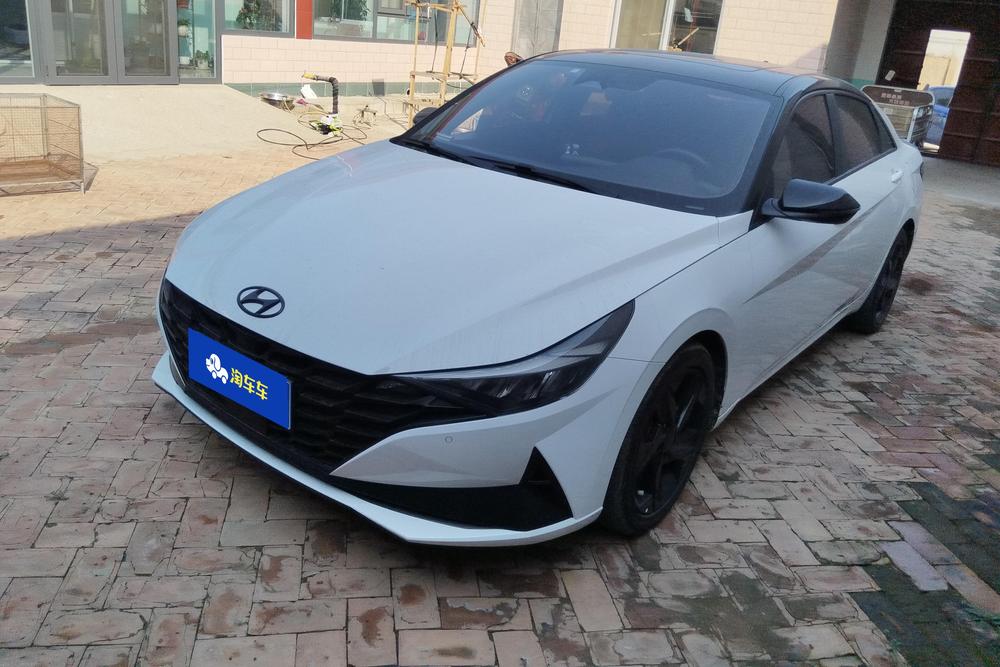 Hyundai Elantra