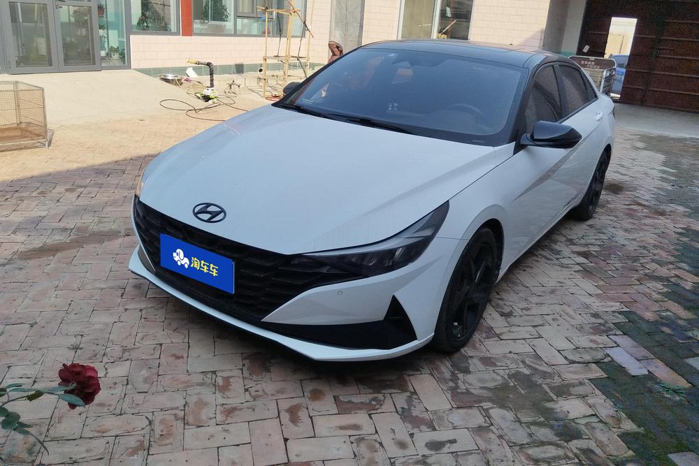 Hyundai Elantra