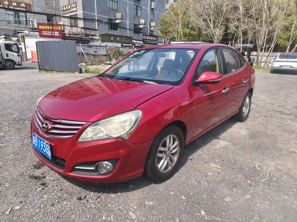 Hyundai Elantra