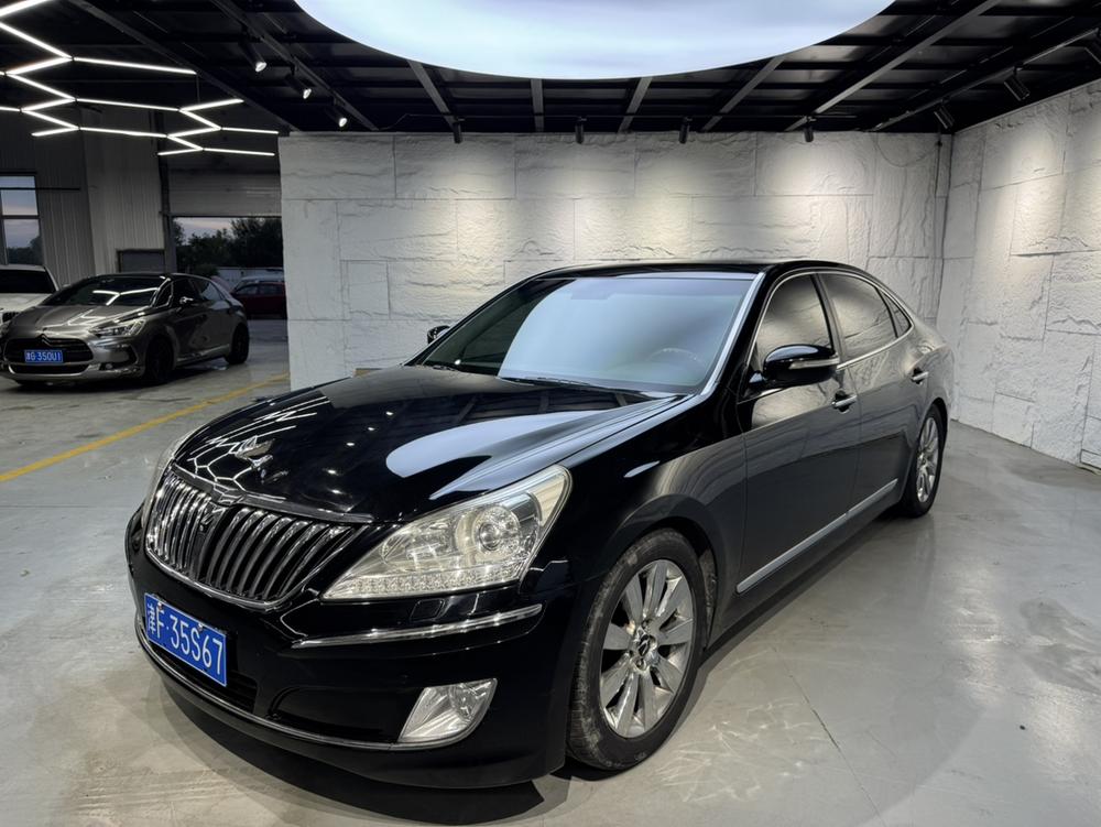 Hyundai Equus