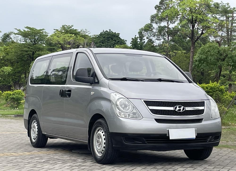 Hyundai H-1