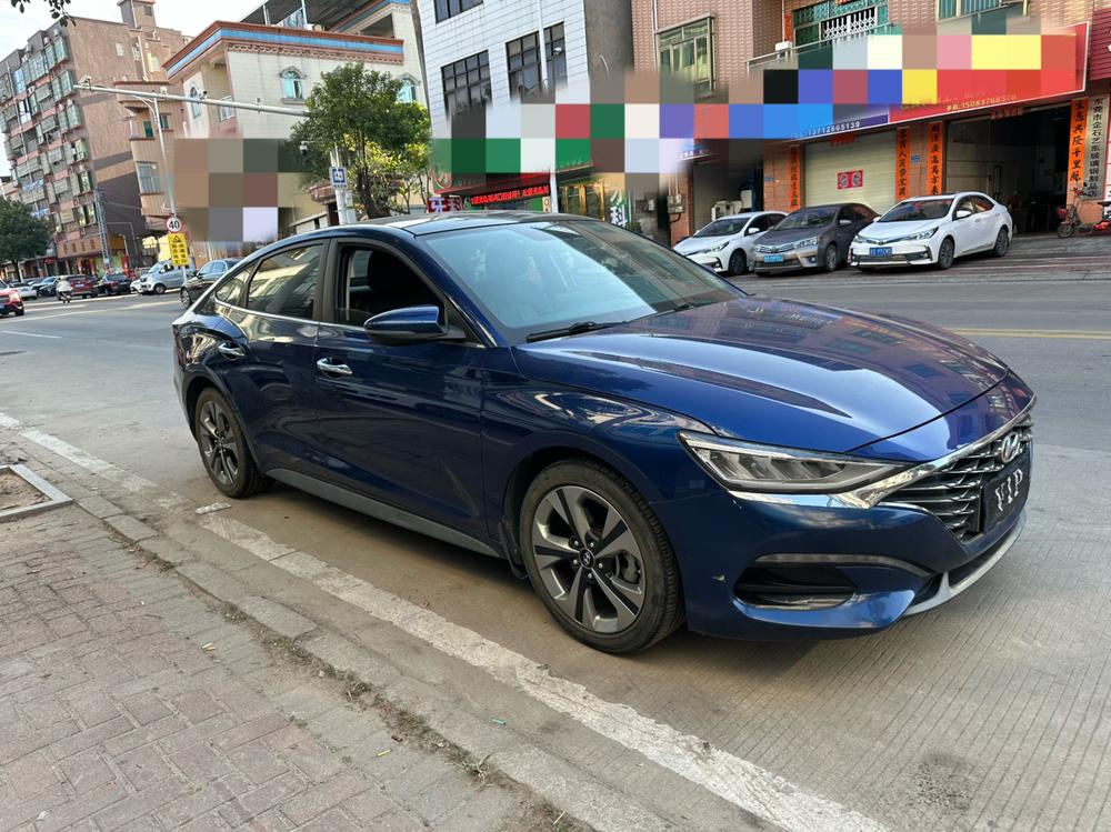 Hyundai Lafesta