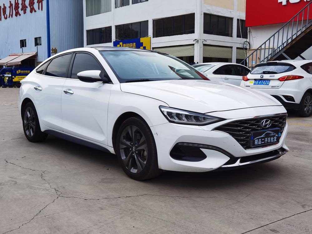 Hyundai Lafesta