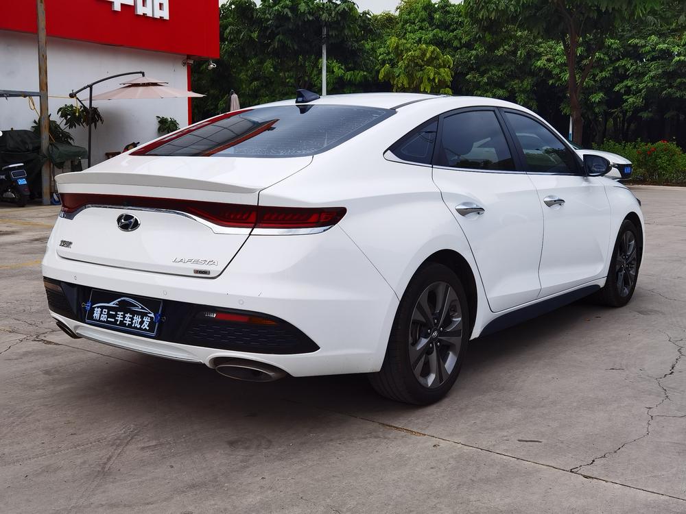Hyundai Lafesta