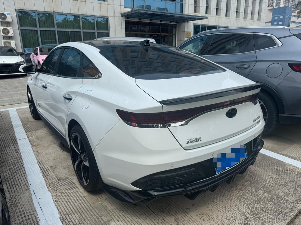 Hyundai Lafesta