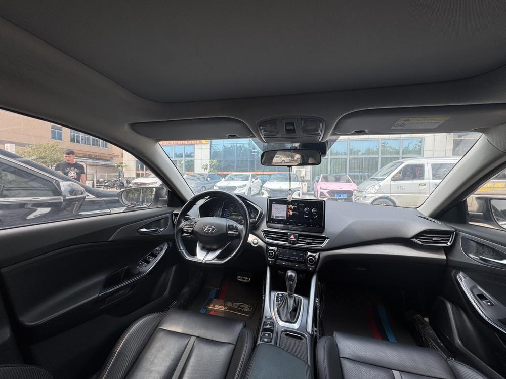 Hyundai Lafesta