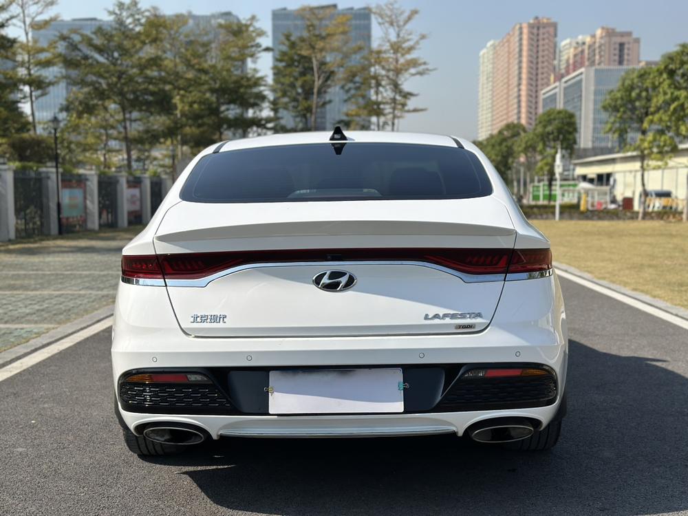 Hyundai Lafesta